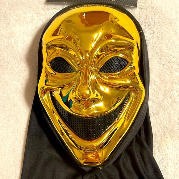 Halloween Metallic HoodedMask. Gold and Black - Picture 2 of 3